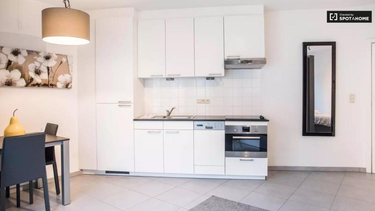 Quartier Des Quais Dansaert Apartamento